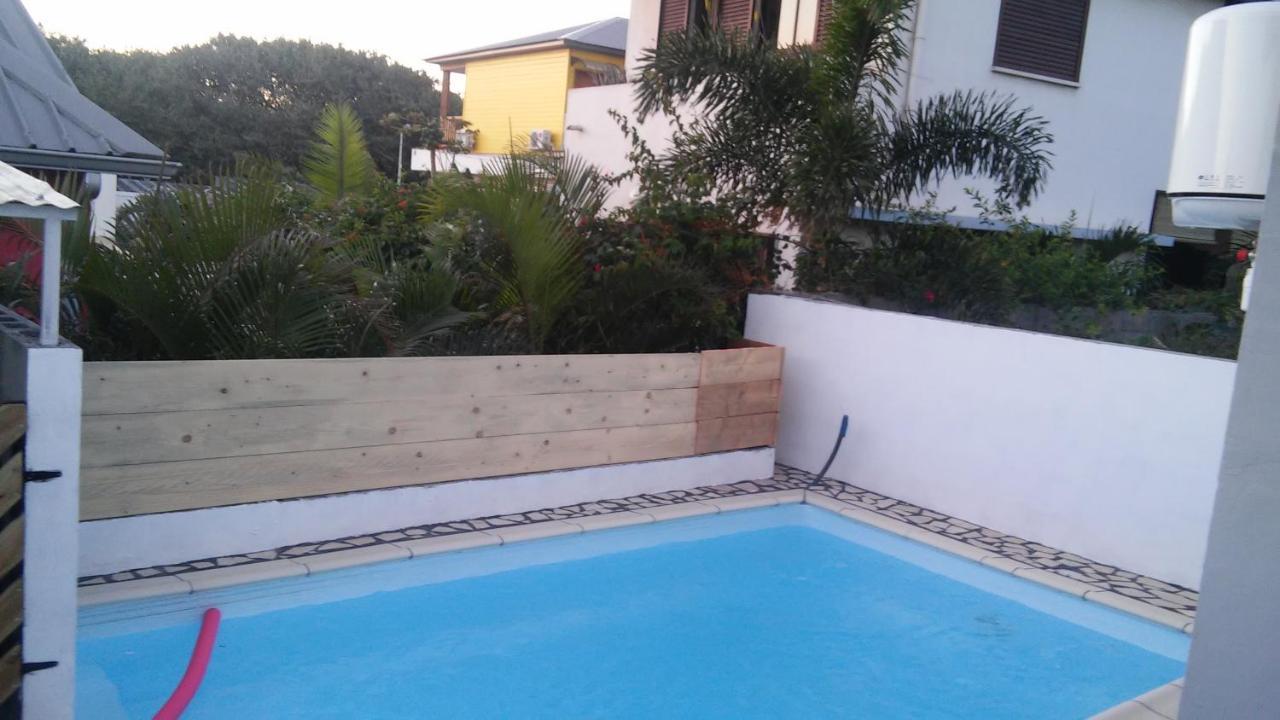 La Villa Des Lys Saint Pierre Exterior photo